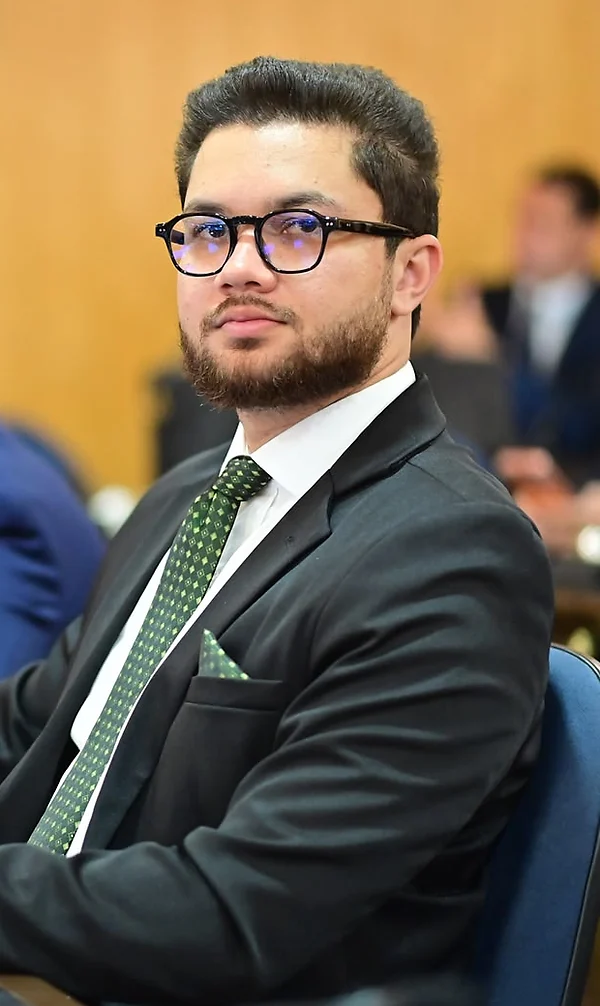 Dr. Igor Matheus Rezende